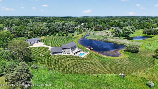 5384 Van Atta Road, Haslett, MI 48840
