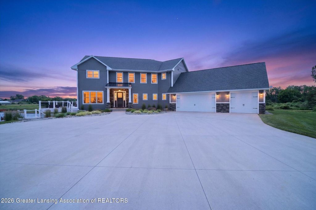 5384 Van Atta Road, Haslett, MI 48840