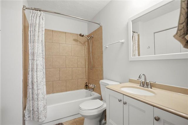 2543 Landington Way, Duluth, GA 30096