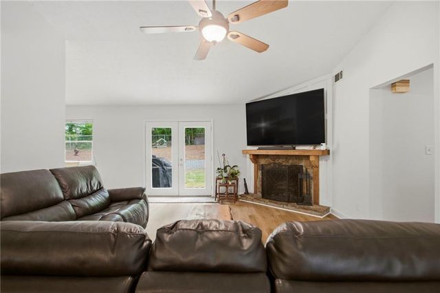2543 Landington Way, Duluth, GA 30096