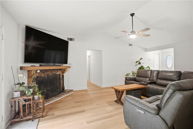2543 Landington Way, Duluth, GA 30096