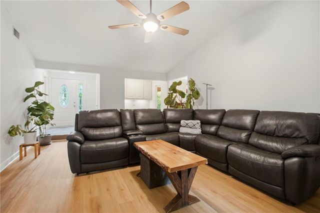 2543 Landington Way, Duluth, GA 30096