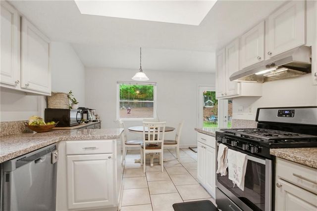 2543 Landington Way, Duluth, GA 30096
