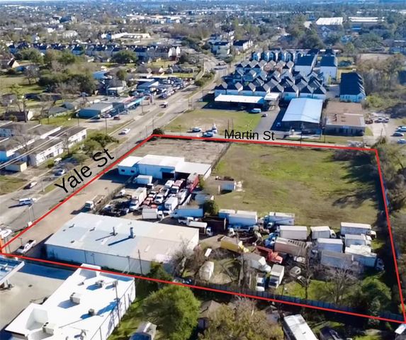 4711 Yale Street, Houston, TX 77018