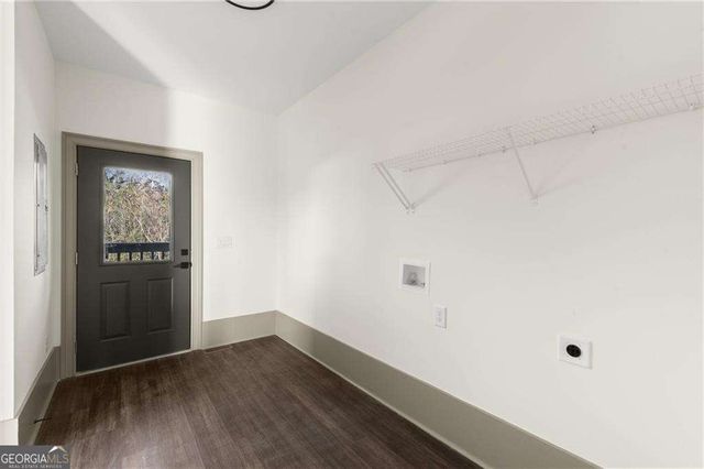 31 Pinson Street, Newnan, GA 30263