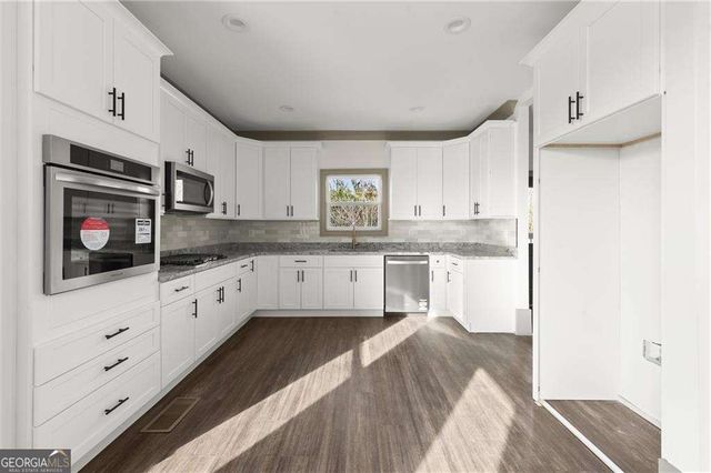 31 Pinson Street, Newnan, GA 30263