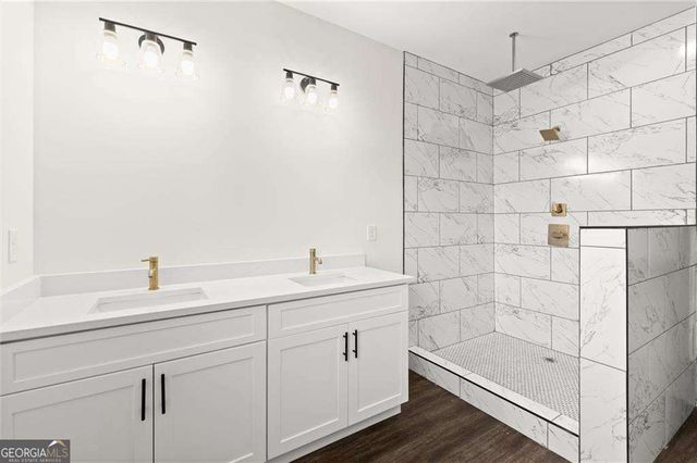 31 Pinson Street, Newnan, GA 30263