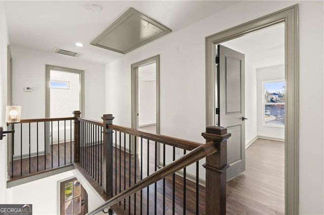 31 Pinson Street, Newnan, GA 30263