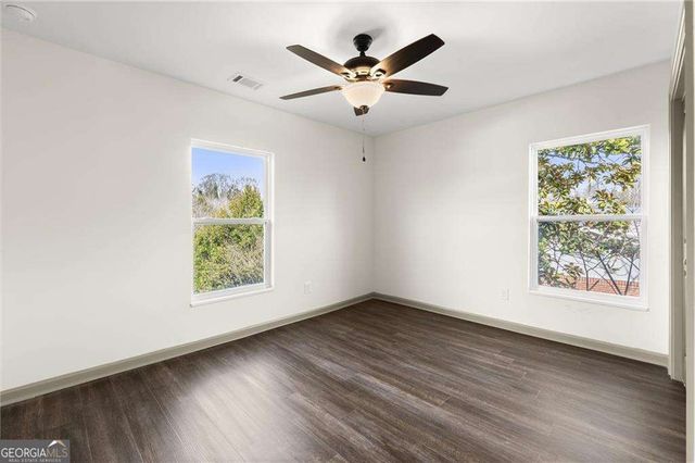 31 Pinson Street, Newnan, GA 30263