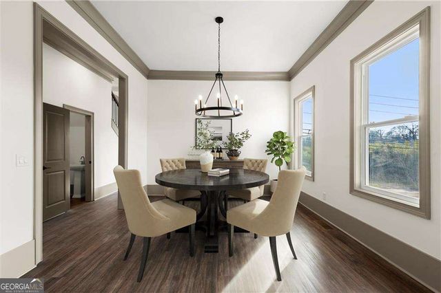 31 Pinson Street, Newnan, GA 30263