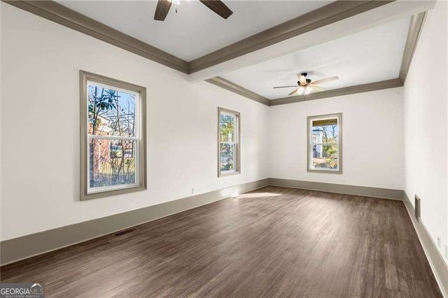 31 Pinson Street, Newnan, GA 30263