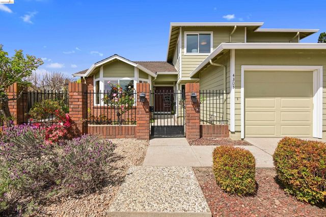 4303 Chamberlin Ct, Oakland, CA 94619