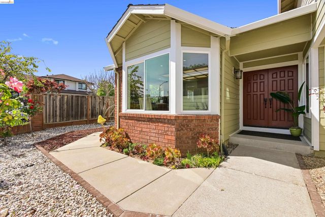 4303 Chamberlin Ct, Oakland, CA 94619