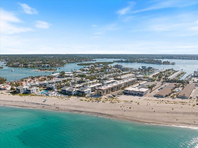 1400 TARPON CENTER DRIVE 204, Venice, FL 34285