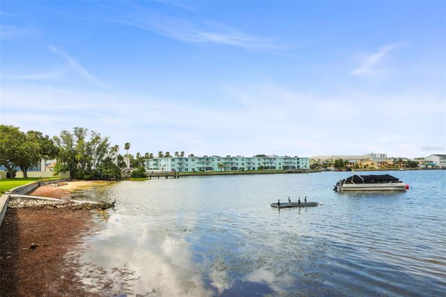 2700 BAYSHORE BOULEVARD 2110, Dunedin, FL 34698