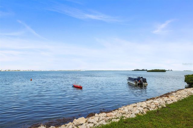 2700 BAYSHORE BOULEVARD 2110, Dunedin, FL 34698