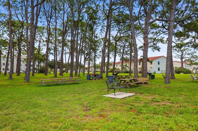 2700 BAYSHORE BOULEVARD 2110, Dunedin, FL 34698