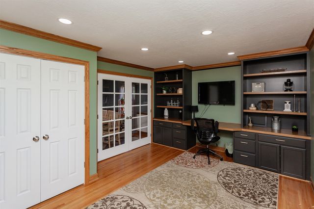 801 N 15th Street, Indianola, IA 50125