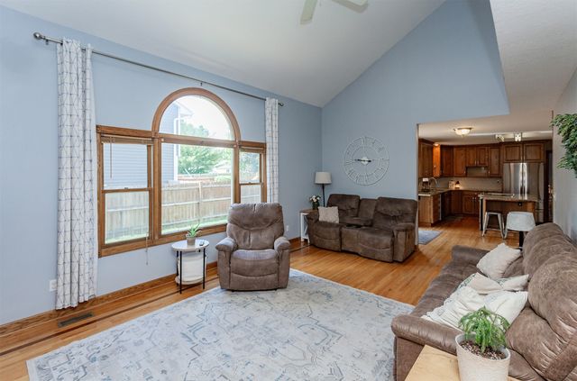 801 N 15th Street, Indianola, IA 50125