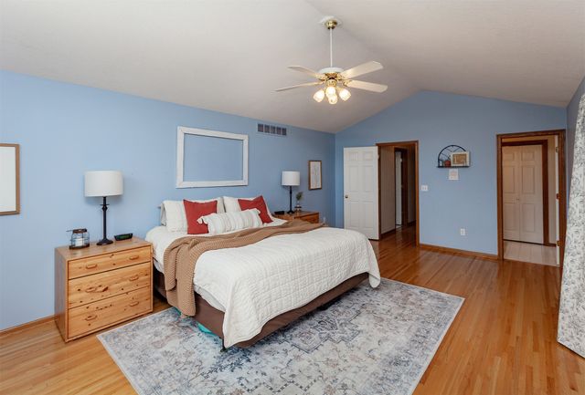 801 N 15th Street, Indianola, IA 50125