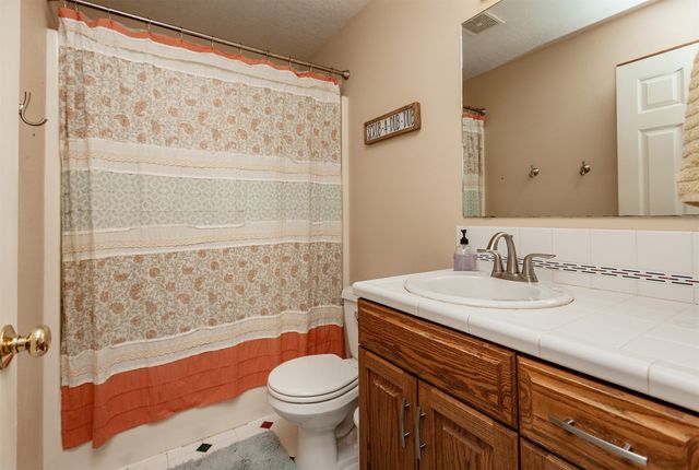 801 N 15th Street, Indianola, IA 50125