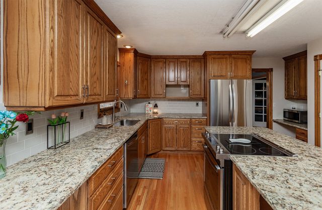 801 N 15th Street, Indianola, IA 50125