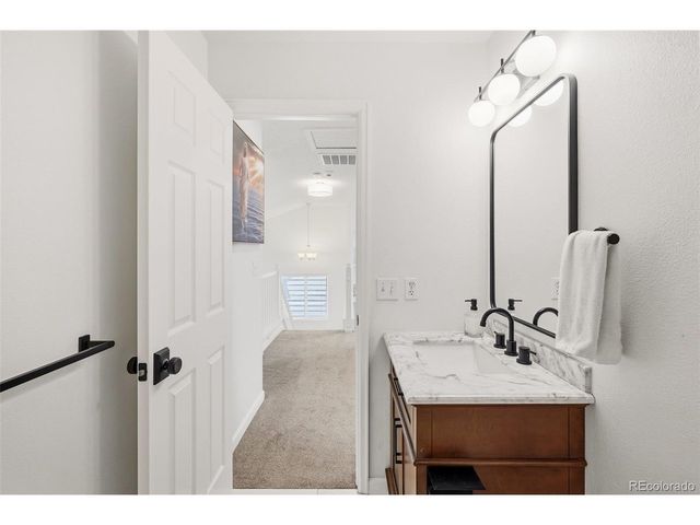 22079 E Belleview Pl, Aurora, CO 80015