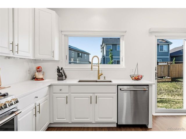 22079 E Belleview Pl, Aurora, CO 80015