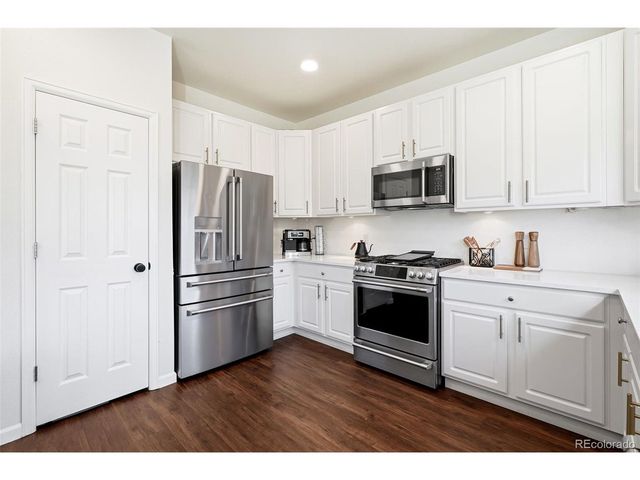 22079 E Belleview Pl, Aurora, CO 80015