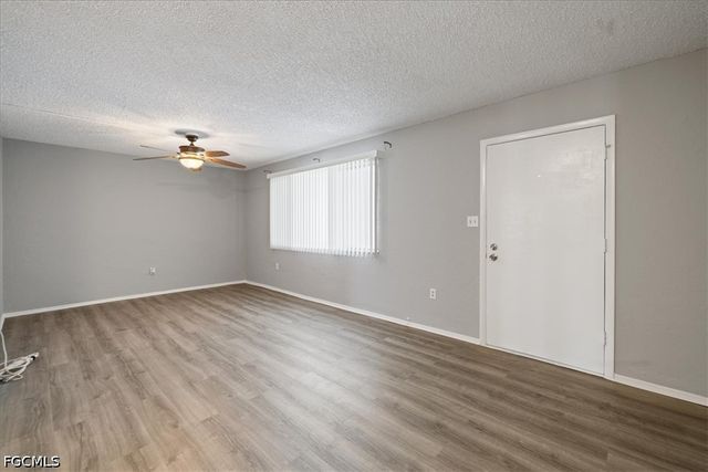 4906 Victoria DR 312, Cape Coral, FL 33904