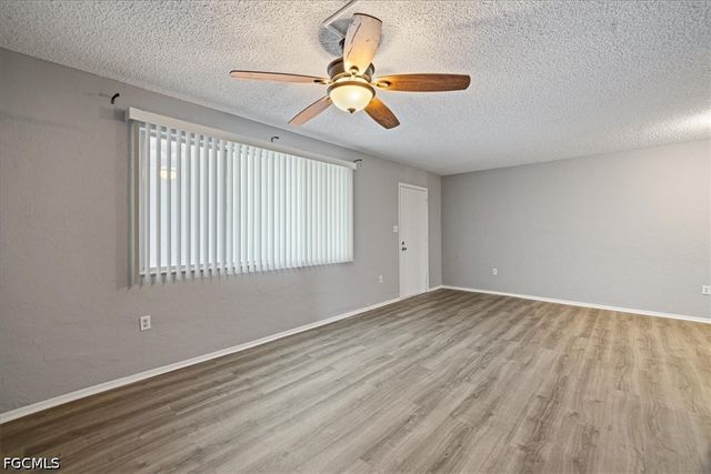 4906 Victoria DR 312, Cape Coral, FL 33904