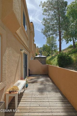 18742 Vista Del Canon A, Newhall, CA 91321
