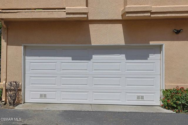 18742 Vista Del Canon A, Newhall, CA 91321