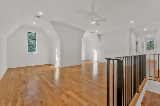3425 Pleasant Valley Rd, Nashville, TN 37204