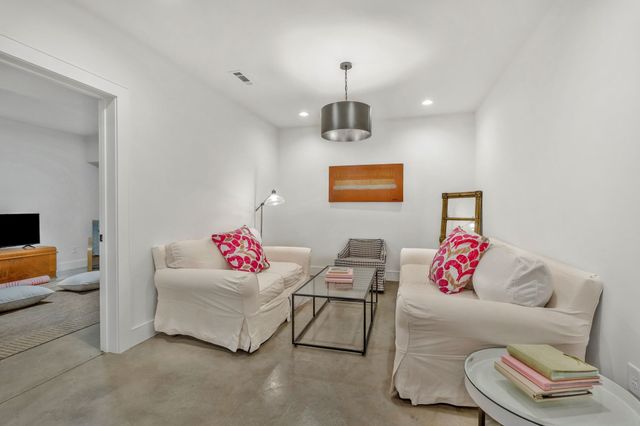 3425 Pleasant Valley Rd, Nashville, TN 37204