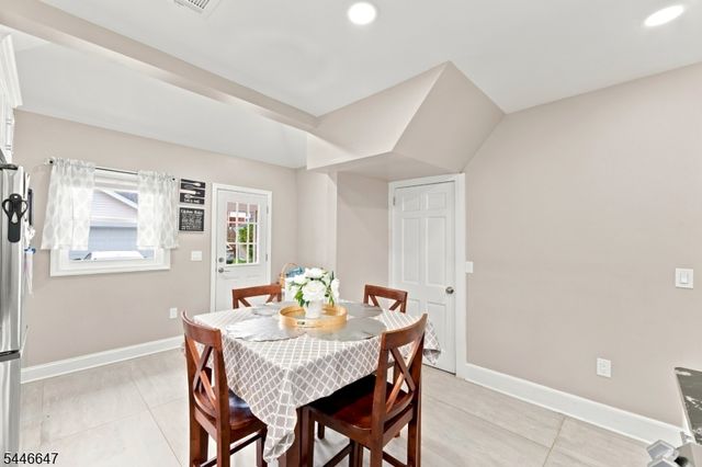 78 Fairmount Ter, East Orange City, NJ 07018