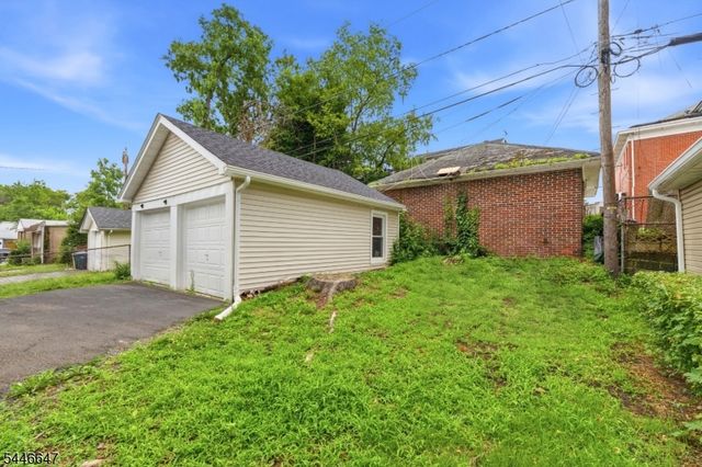 78 Fairmount Ter, East Orange City, NJ 07018