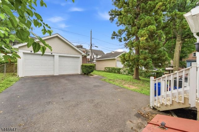 78 Fairmount Ter, East Orange City, NJ 07018