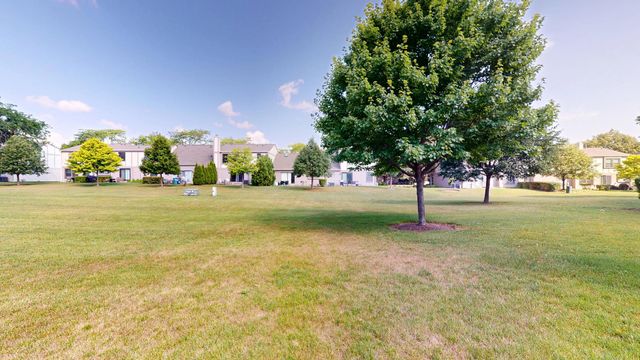 4532 Topaz Drive, Hoffman Estates, IL 60192