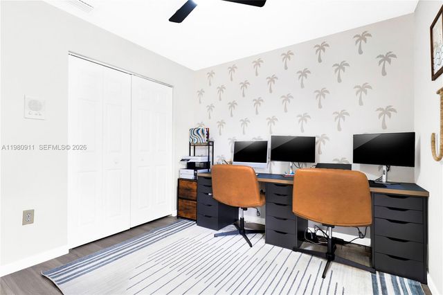 9770 SW 216th Ter, Cutler Bay, FL 33190