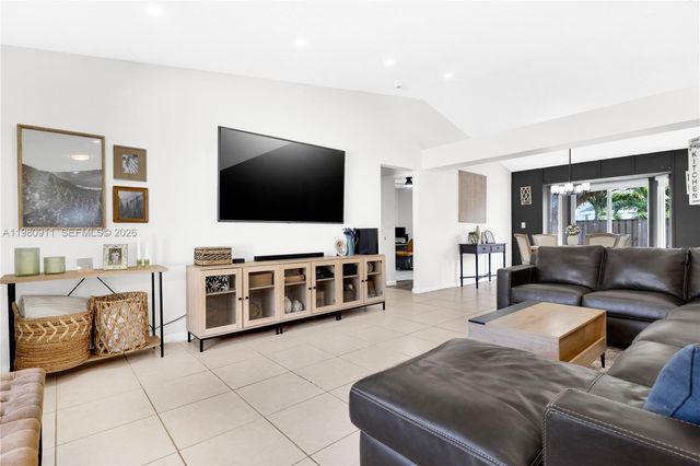 9770 SW 216th Ter, Cutler Bay, FL 33190