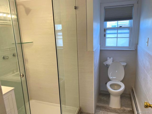 100 Kings Avenue, Atlantic Beach, NY 11509