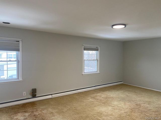 100 Kings Avenue, Atlantic Beach, NY 11509