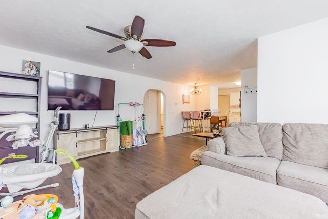 6328 W Bethel Avenue, Muncie, IN 47304