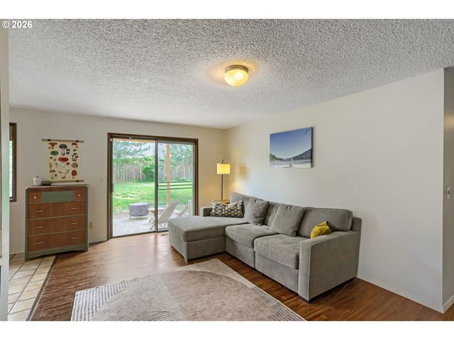 10110 Sw Exmoor Pl, Beaverton, OR 97008