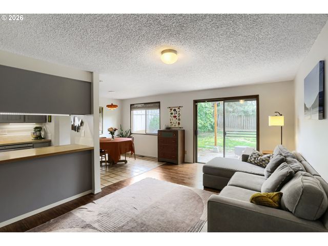 10110 Sw Exmoor Pl, Beaverton, OR 97008