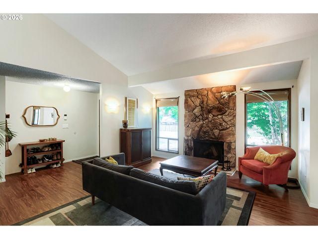 10110 Sw Exmoor Pl, Beaverton, OR 97008