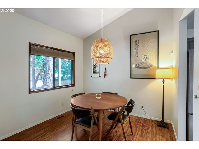 10110 Sw Exmoor Pl, Beaverton, OR 97008