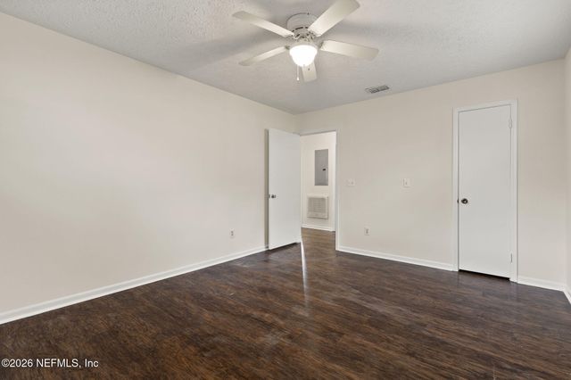 5615 ATLEE Avenue, Jacksonville, FL 32205