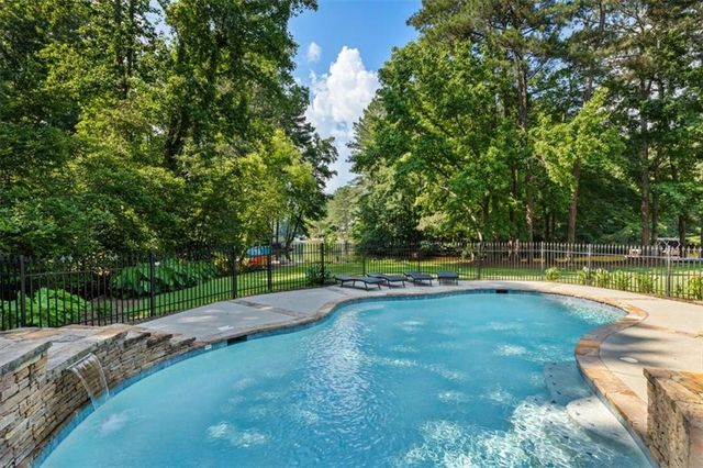 680 Americas Cup Cove, Alpharetta, GA 30005